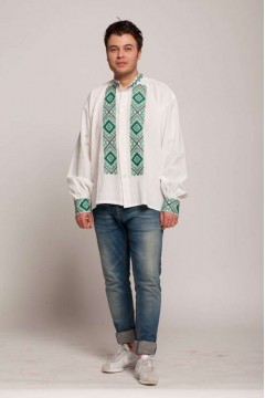 Colorful romanian blouse with popular motifs
